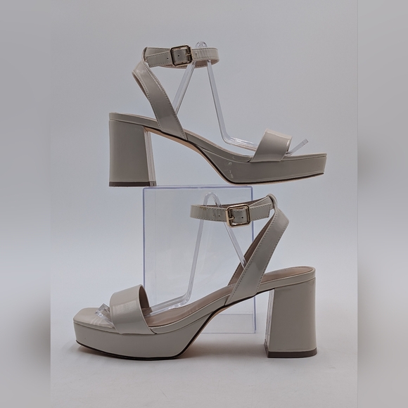Rachel Zoe Cream Block Heel Sandals Size 7.5M Ankle Strap Gold Accents Buckle - Picture 6 of 16